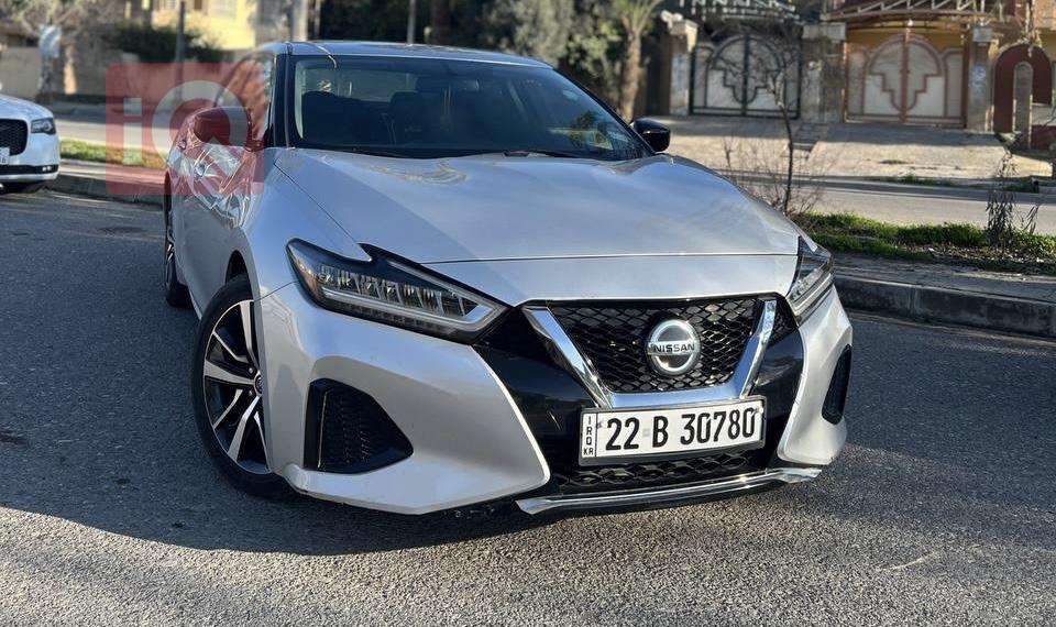 Nissan Maxima